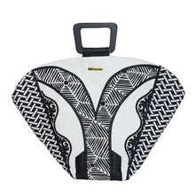 Load image into Gallery viewer, Butterfly Resort Bag