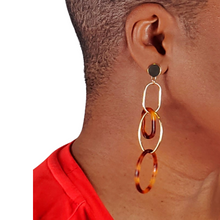 Load image into Gallery viewer, Tortoise Earring