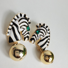 Load image into Gallery viewer, Zebra Earrings