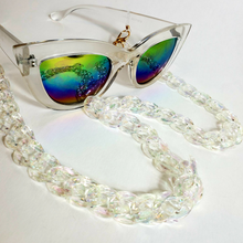 Load image into Gallery viewer, Acrylic Glasses Chain- Clear
