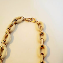 Load image into Gallery viewer, 3-in-1 Chunky Acrylic Chain- Ivory &amp; Gold
