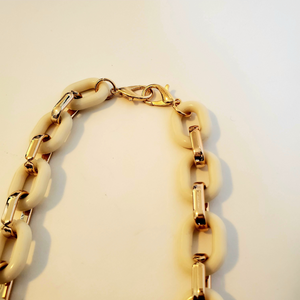 3-in-1 Chunky Acrylic Chain- Ivory & Gold
