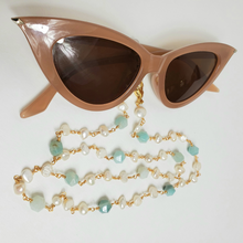 Load image into Gallery viewer, Pearl &amp; Turquoise Glasses Chain
