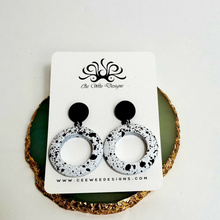 Load image into Gallery viewer, Black &amp; White Paint splotch Earring
